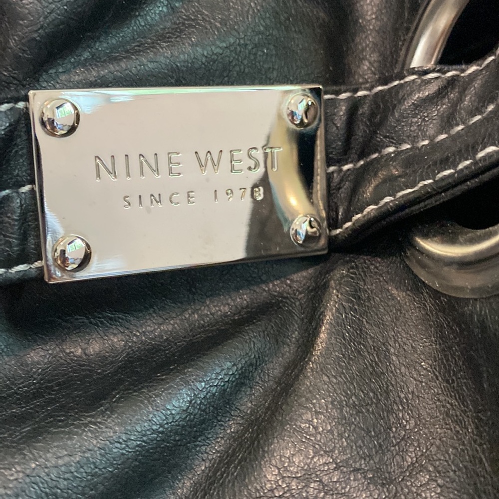 Nine West Hobo / Satchel Black Shoulder Handbag - Picture 2 of 9